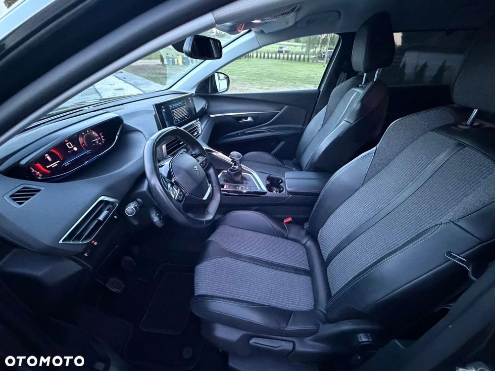 Peugeot 5008 1.5 BlueHDI Crossway S&S - 19