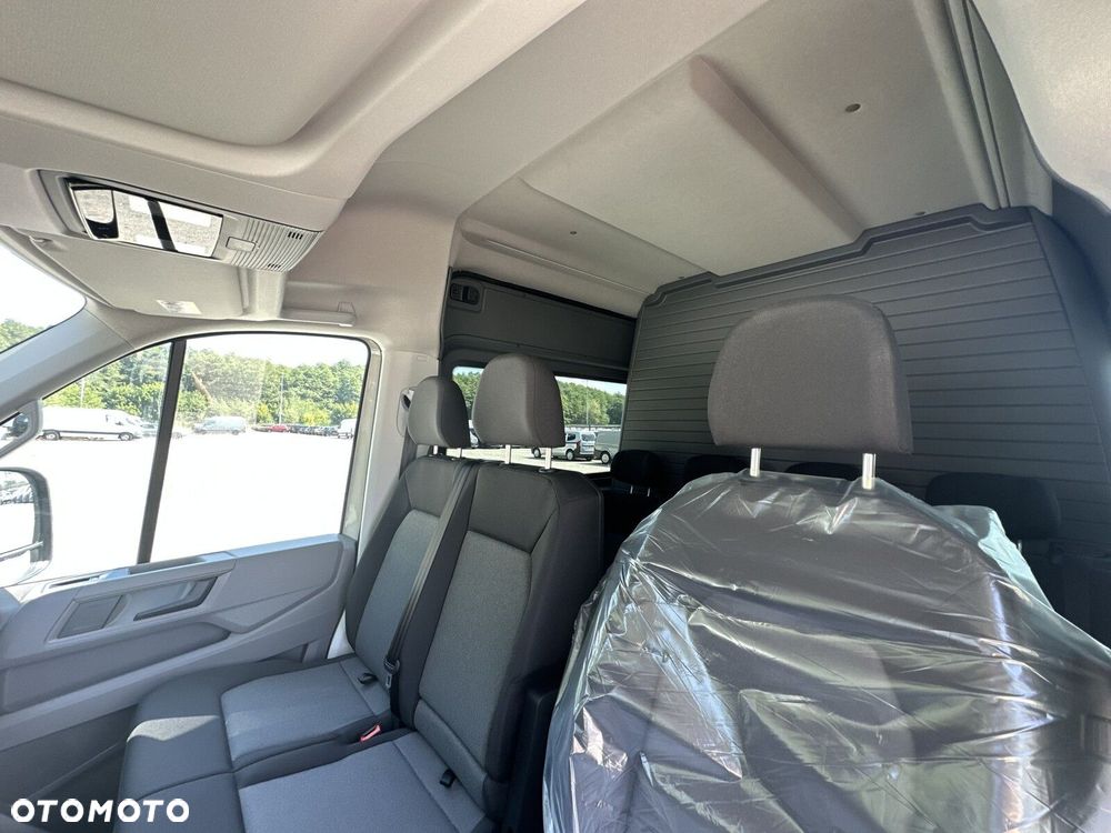 Volkswagen Crafter 35 Furgon z wysokim dachem silnik: 2,0 l EU6 SCR 177 KM, przedni 8-bieg.automatyczna, r.o : 4490 mm - 12