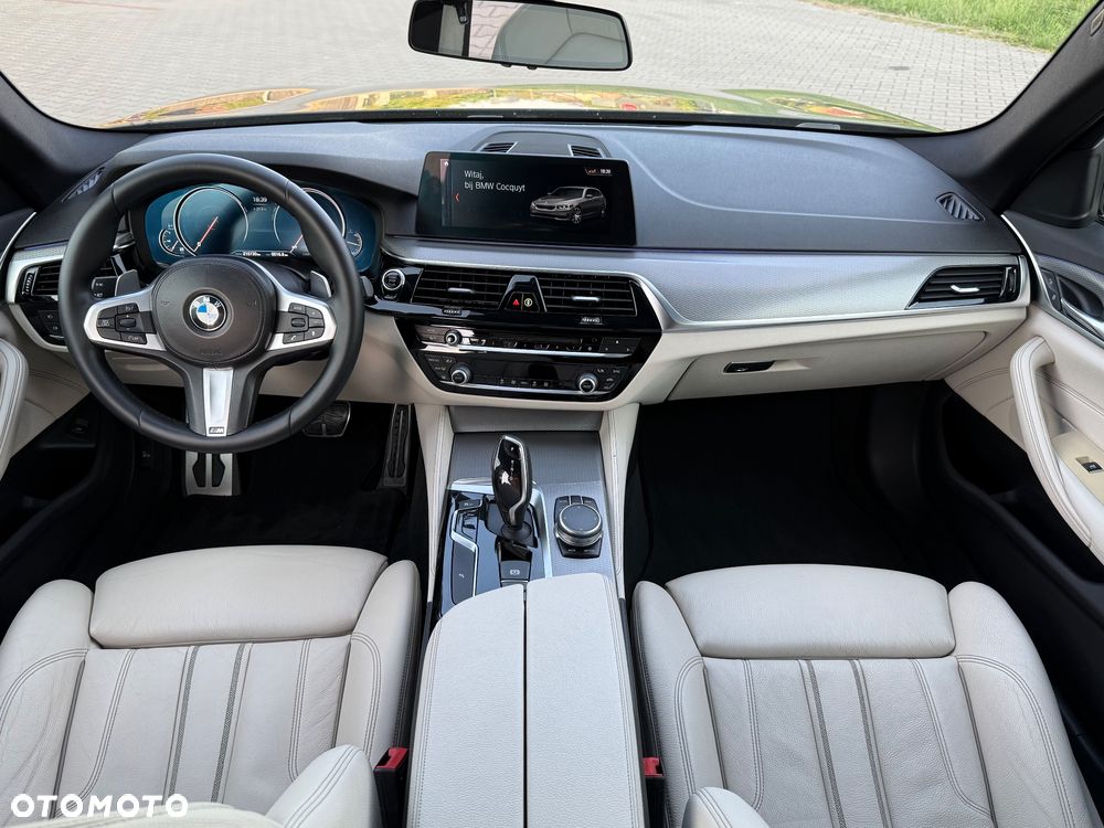 BMW Seria 5 520d M Sport Edition - 24