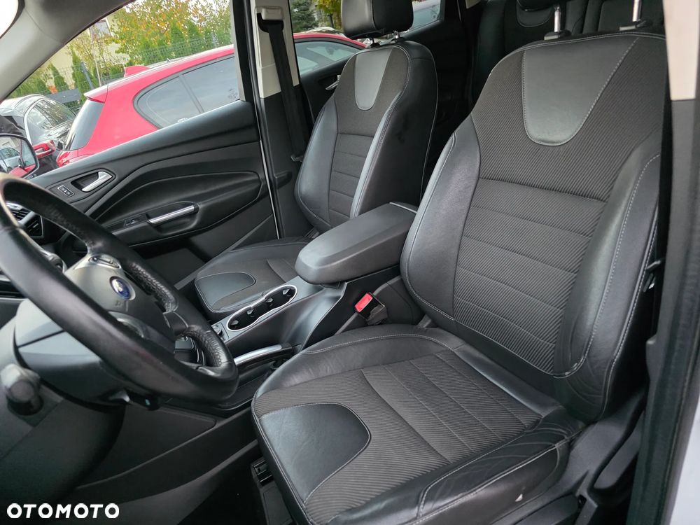 Ford Kuga 2.0 TDCi 4WD Titanium - 21