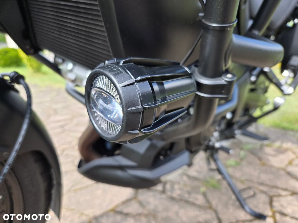 Suzuki V-STROM - 19