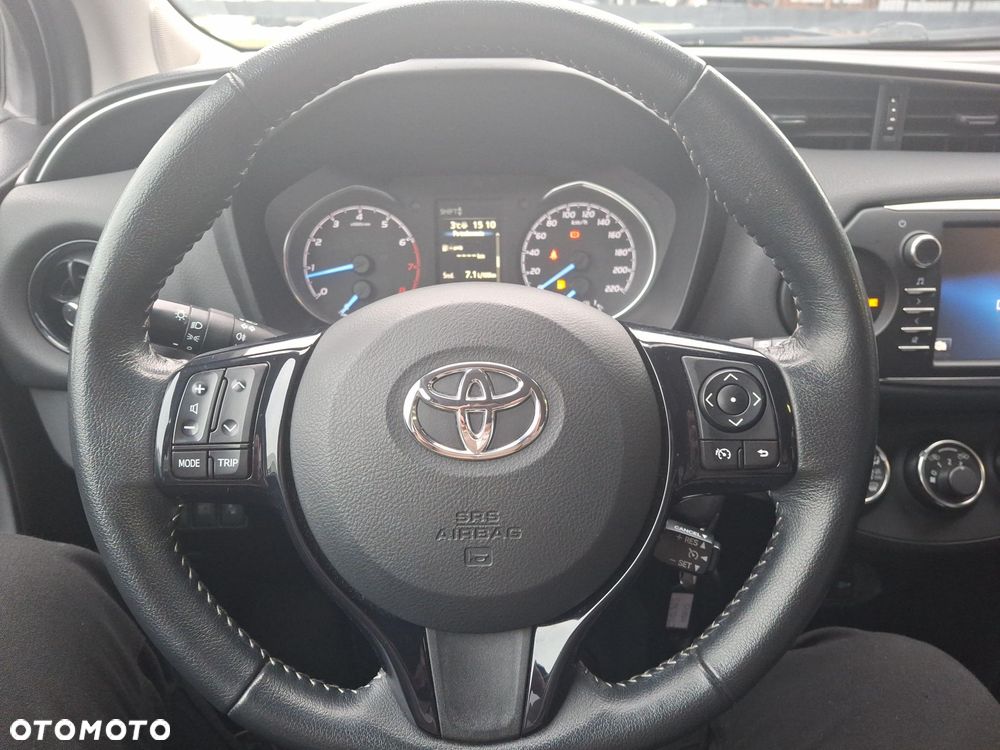 Toyota Yaris - 19