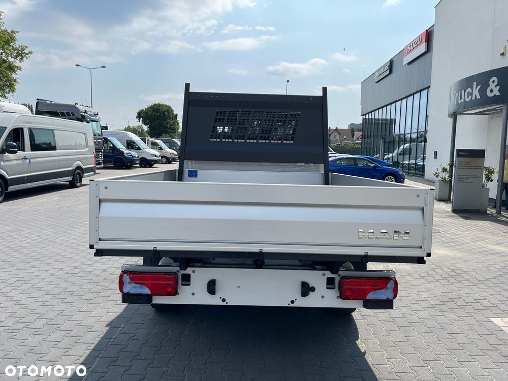 MAN TGE 3.140 4X2F SB - 5