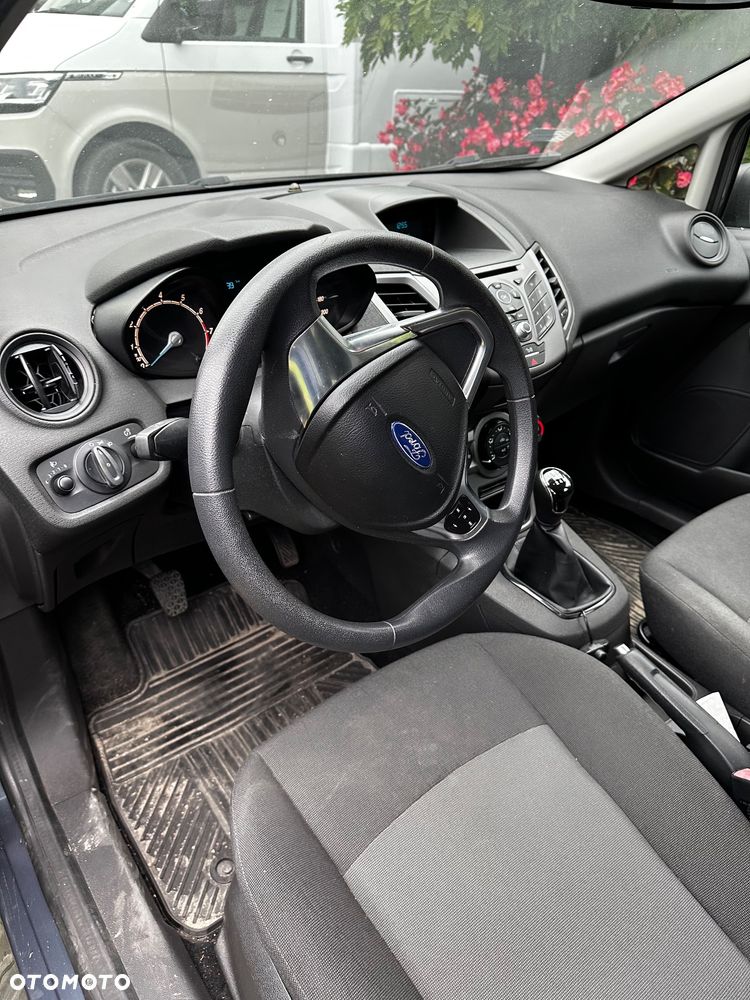 Ford Fiesta 1.25 Ambiente - 9