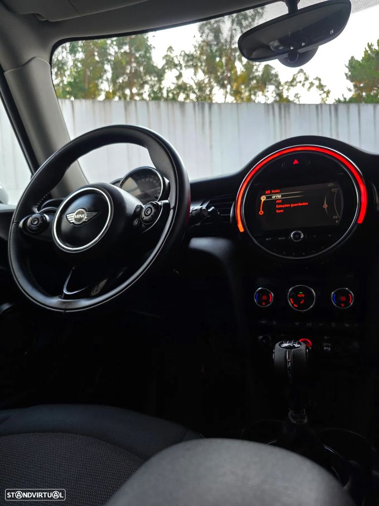 MINI 3 Portas Cooper D - 41