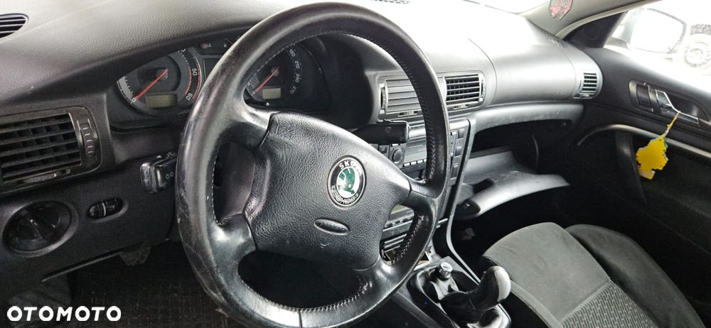 SKODA SUPERB 01-06 1.9 TDI AWX - RADIO RADIOODTWARZACZ - 31