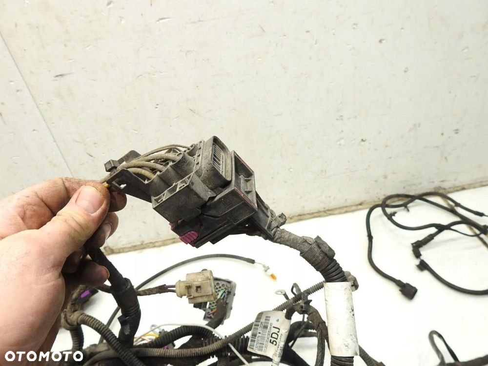 WIĄZKA KOMORY SILNIKA OPEL ASTRA J 1.4T - 9