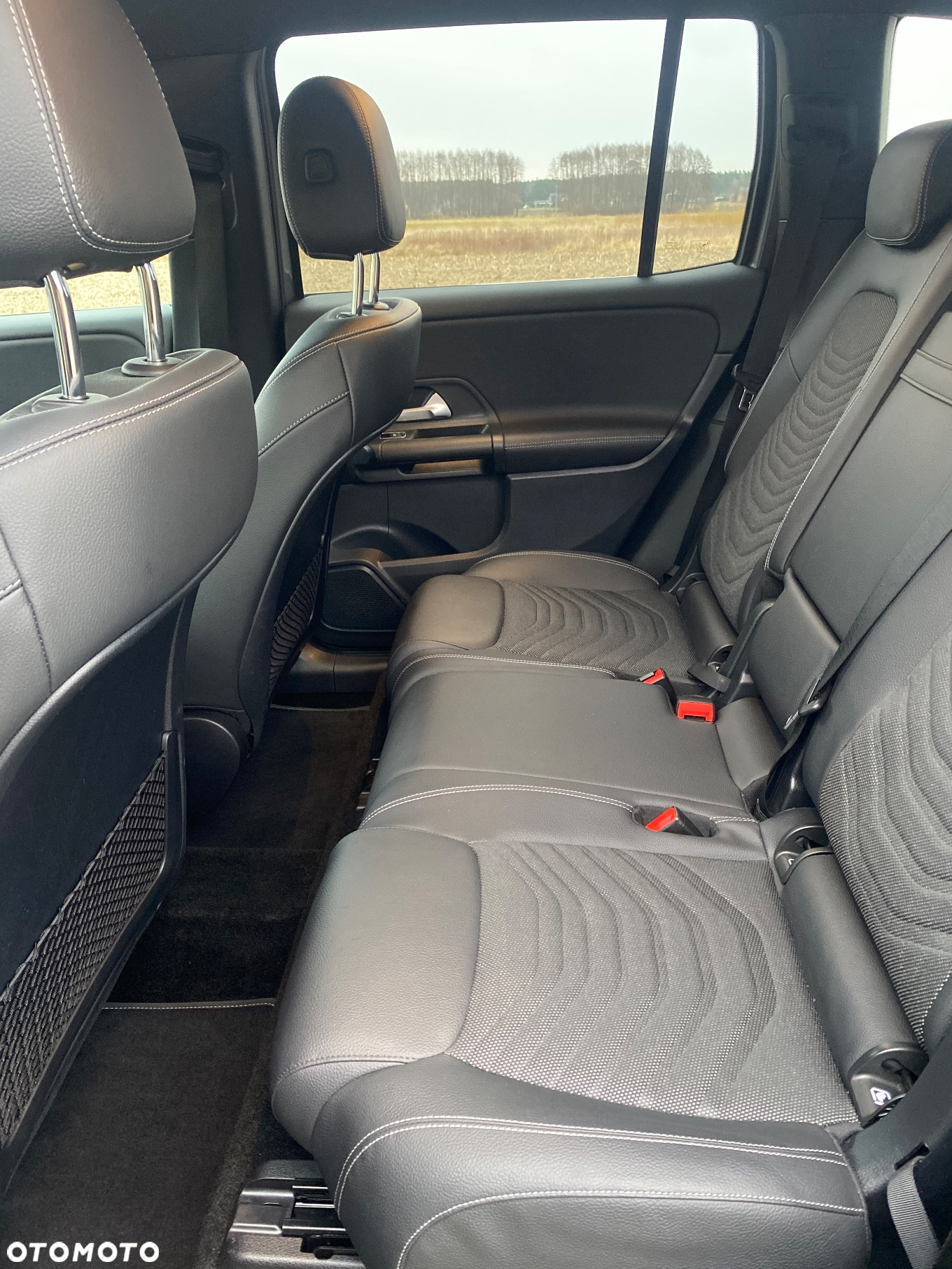 Mercedes-Benz GLB 200 d 4-Matic 8G-DCT - 12