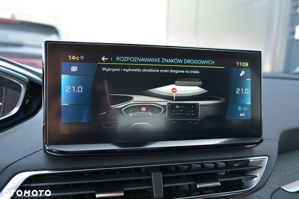 Peugeot 3008 1.6 PureTech Hybrid PHEV Allure Pack S&S EAT8 - 34