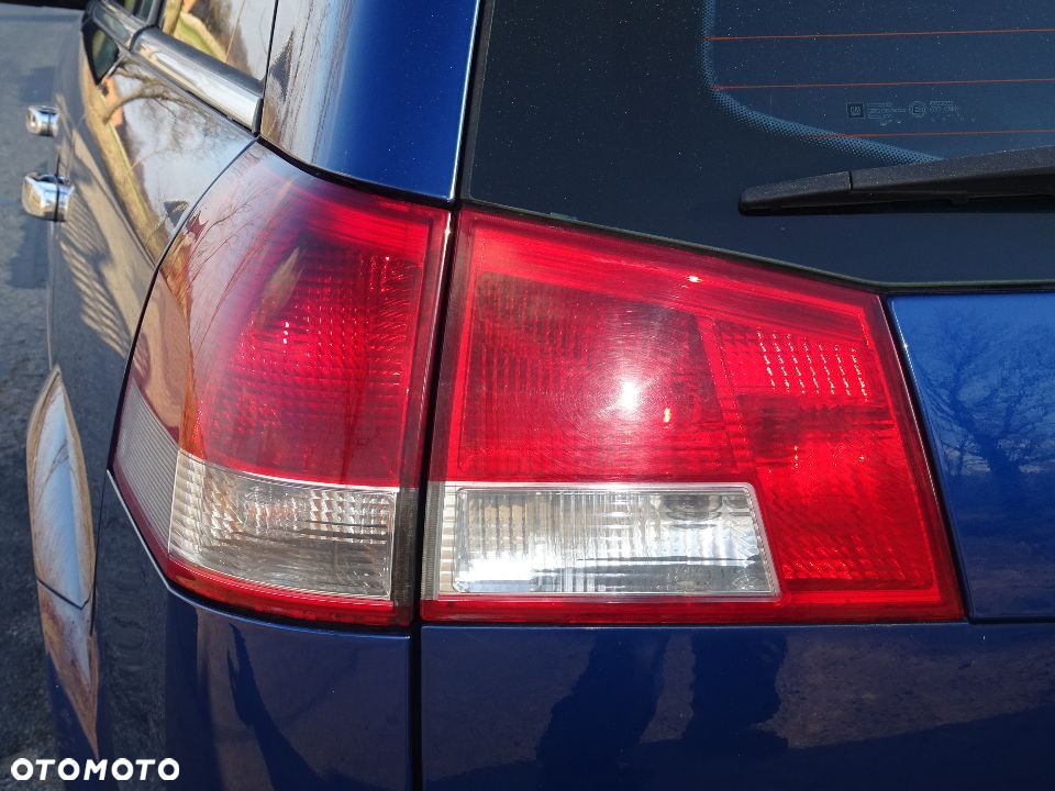 LAMPA LEWA TYLNA LEWY TYŁ W KLAPĘ OPEL VECTRA C KOMBI - 6