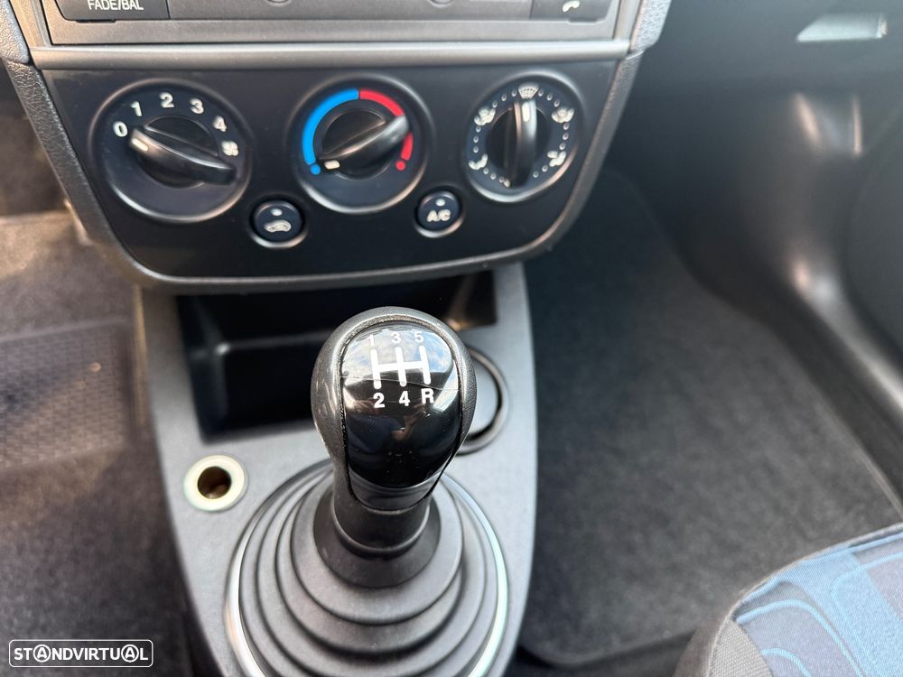 Ford FIESTA 1.4 TDCI SPORT VAN - 12