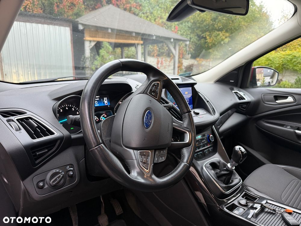 Ford Kuga - 8