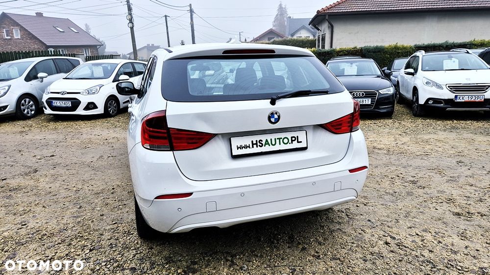 BMW X1 sDrive18i xLine - 18