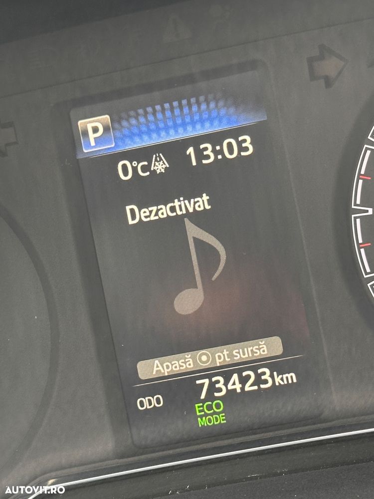 Toyota Yaris 1.5 VVT-i HSD Luna - 1