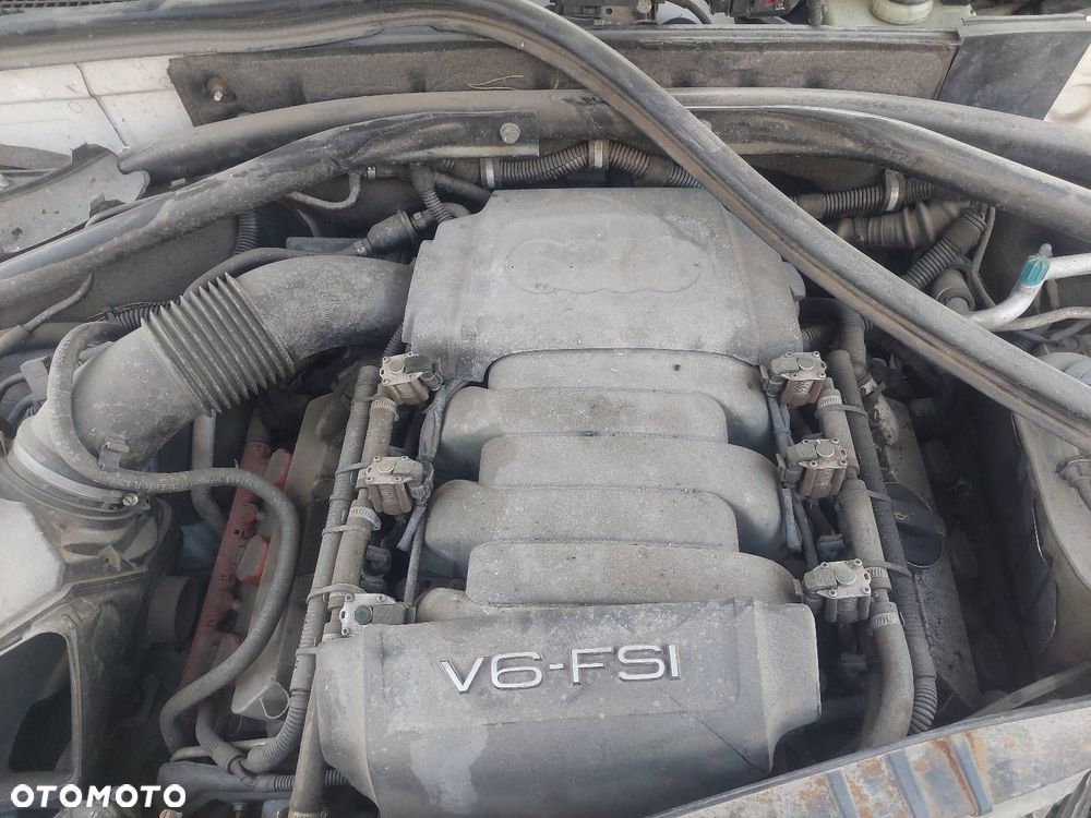 SILNIK BENZYNOWY AUDI Q5 8R CALB 3.2 FSI - 11