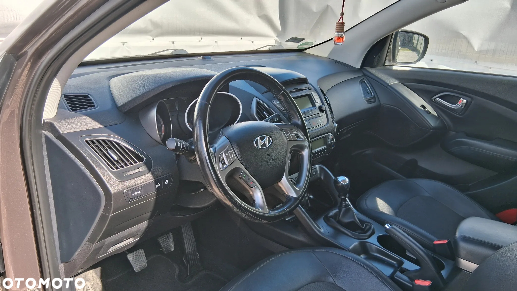 Hyundai ix35 1.6 2WD Fifa World Cup Edition - 12