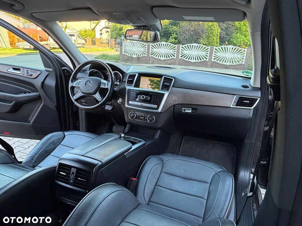 Mercedes-Benz ML 350 BlueTEC 4MATIC 7G-TRONIC Edition 1 - 26