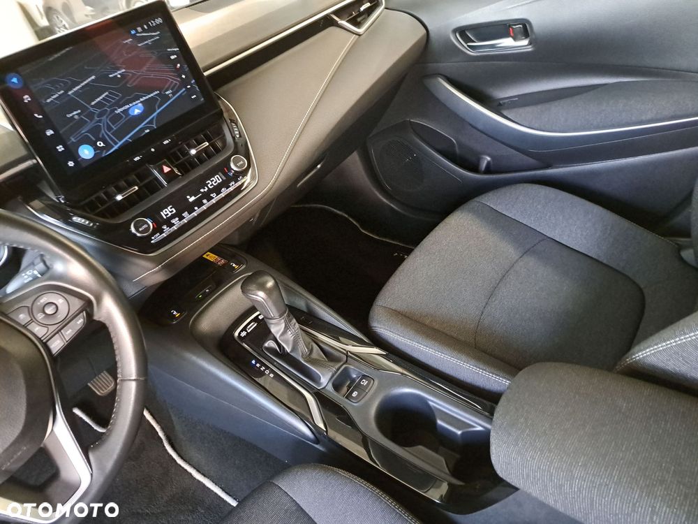 Toyota Corolla 1.8 Hybrid Comfort - 30