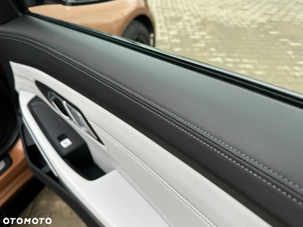 BMW M3 Competition xDrive sport - 21