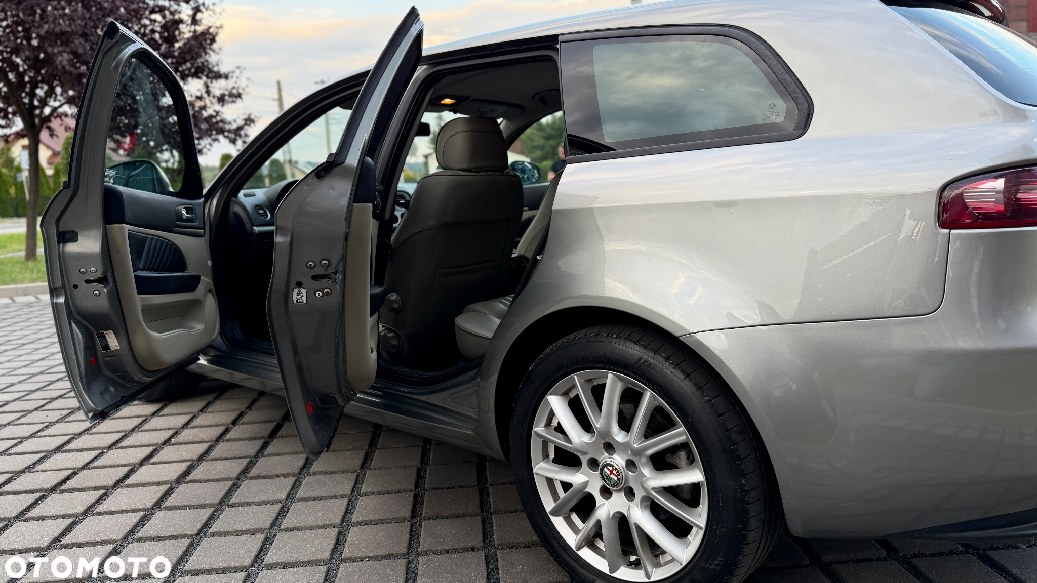 Alfa Romeo 159 1.9 JTDM 16V DPF Distinctive - 29