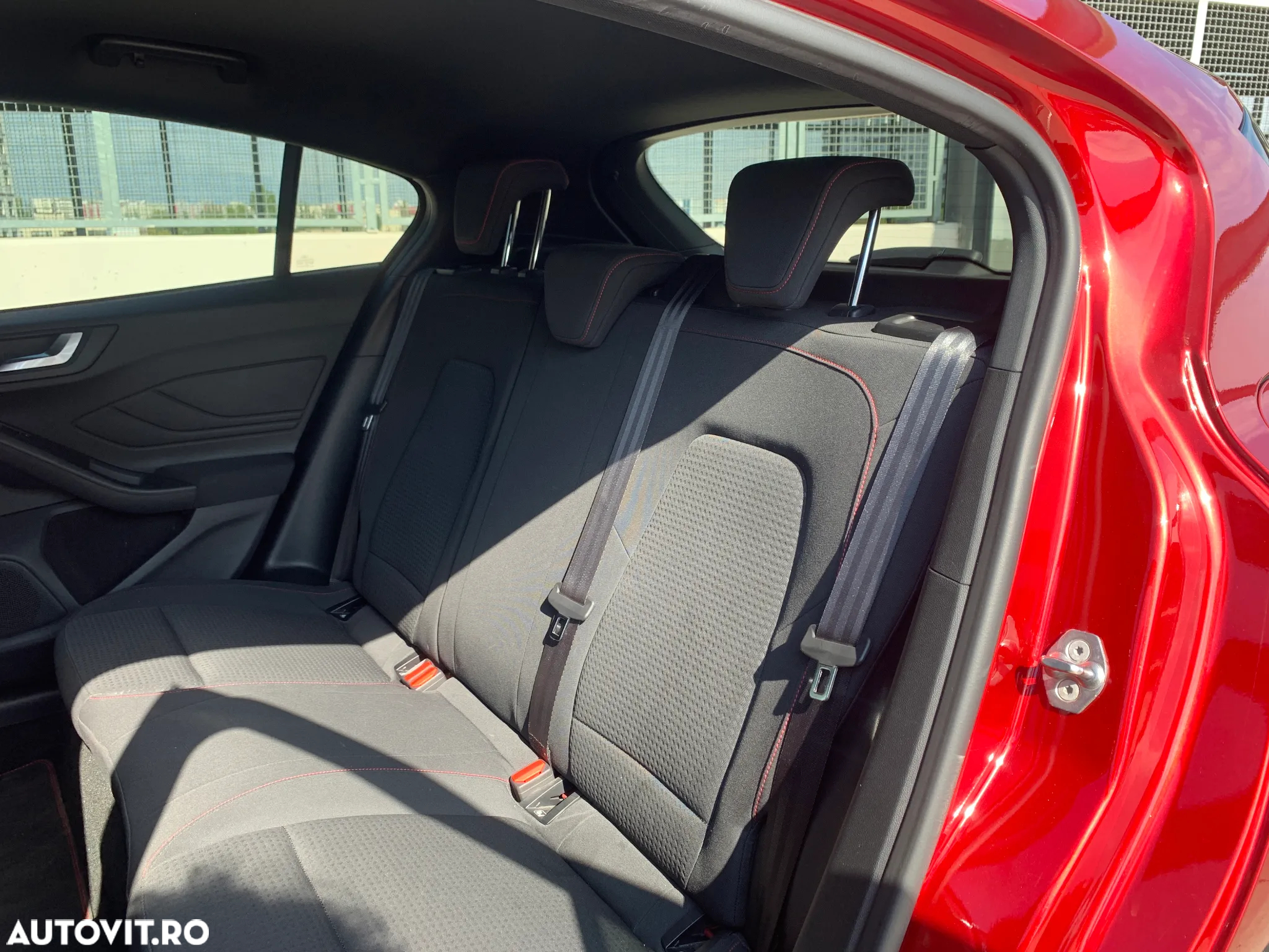 Ford Focus 1.0 EcoBoost ST-Line - 16