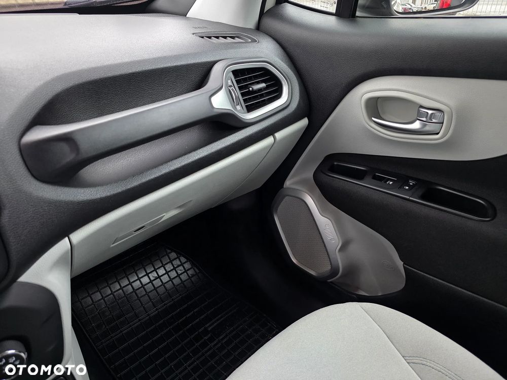 Jeep Renegade - 25