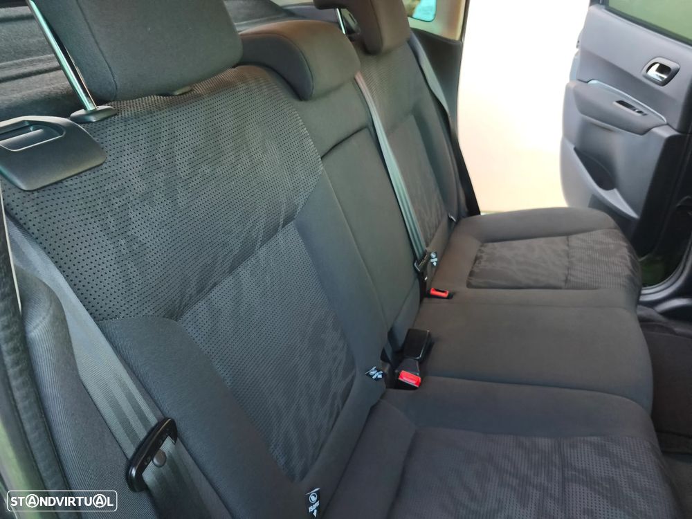 Peugeot 3008 1.6 HDi SE Style - 28