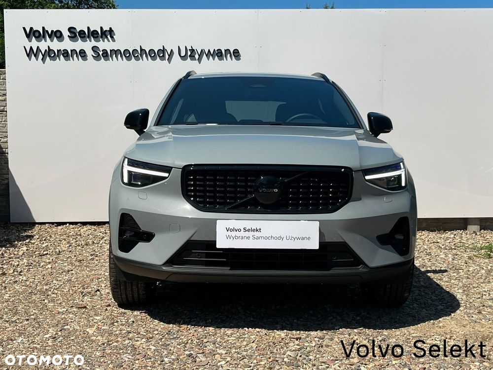 Volvo XC 40 - 4