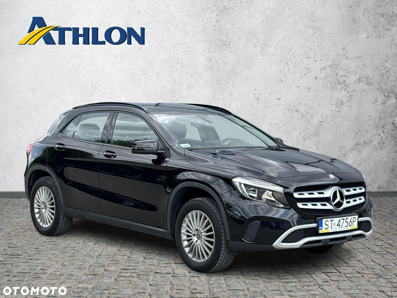 Mercedes-Benz GLA 180 7G-DCT - 7