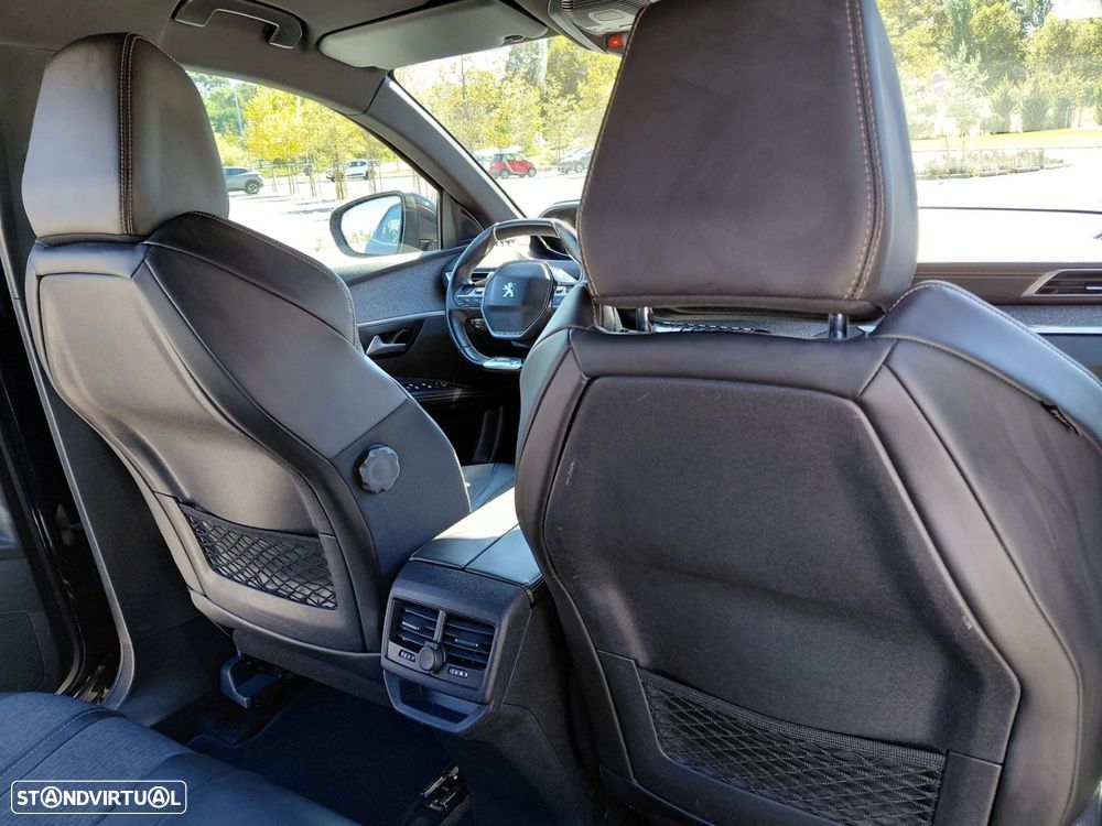 Peugeot 3008 2.0 BlueHDi GT EAT6 - 13