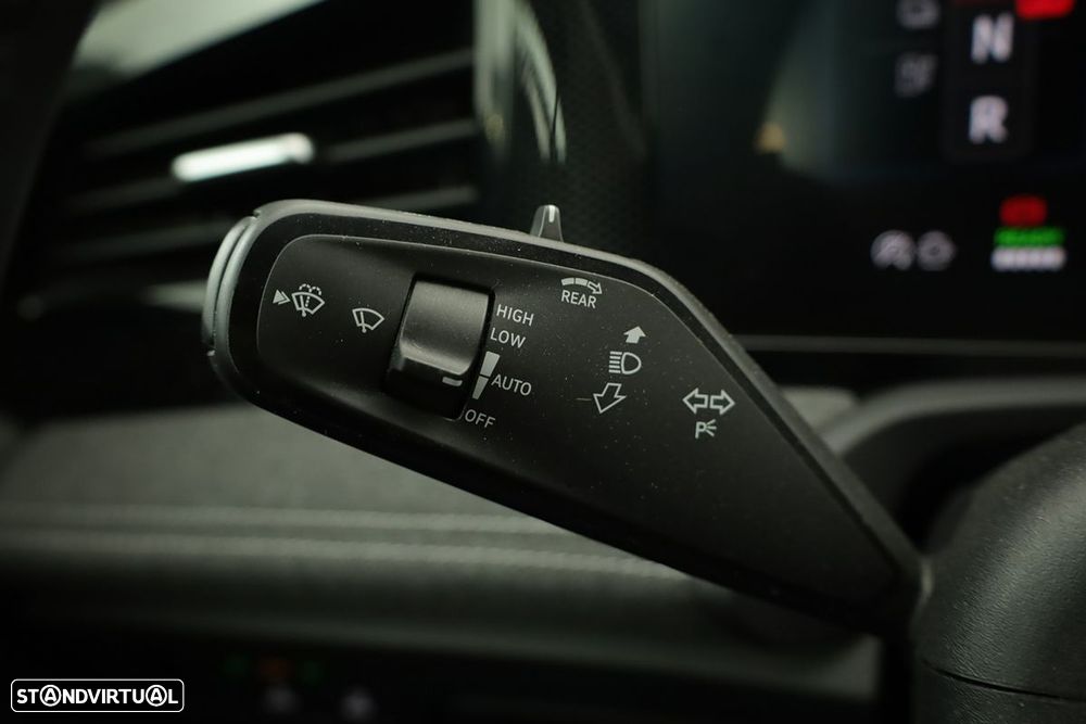 VW Passat Variant 1.5 TSI eHybrid DSG - 16