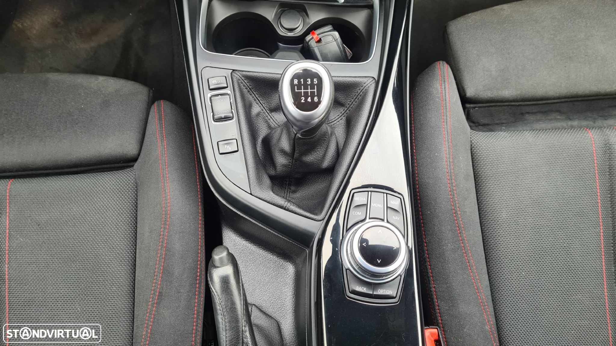BMW 118 d Line Sport - 29