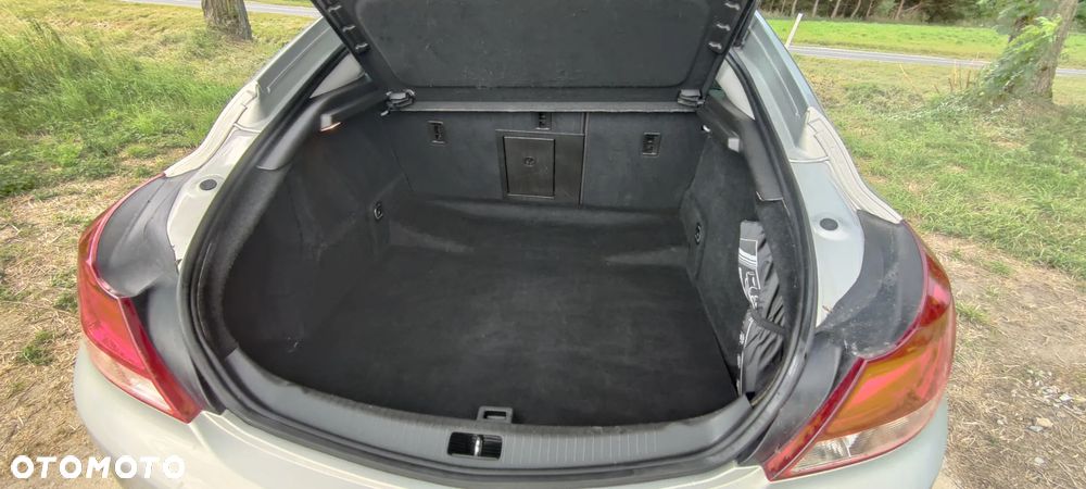 Opel Insignia 1.8 Sport - 20