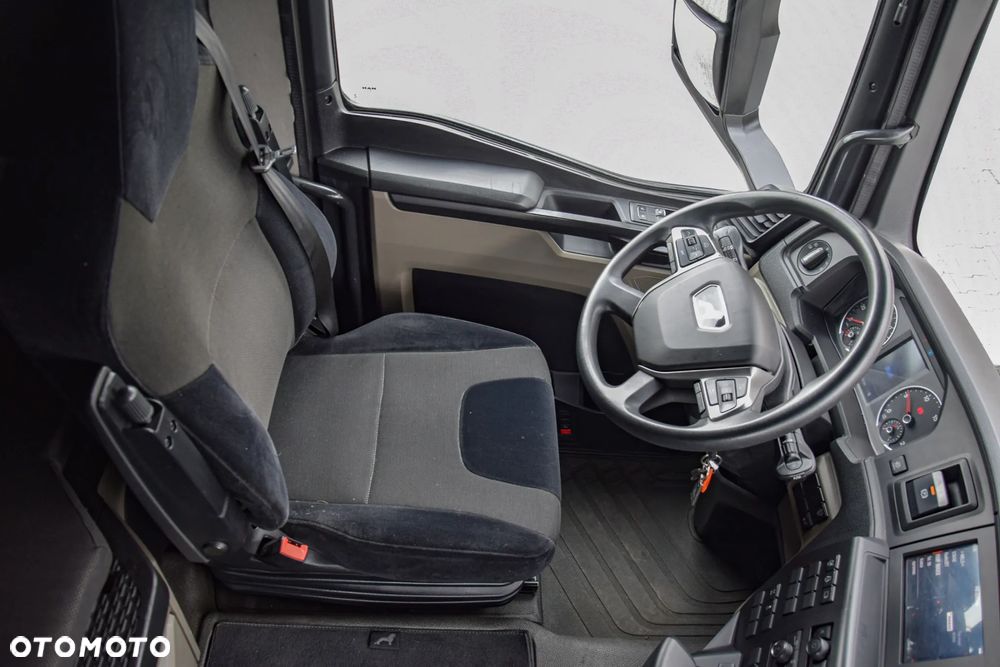 MAN TGS 18.470 / WAGA: 7.200 KG / PRZYSTAWKA PTO / EURO 6 / NOWY MODEL / TEMPOMAT / NAWIGACJA / 2 ZBIORNIKI PALIWA / NISKI PRZEBIEG / SERWISOWANY / SPROWADZONY - 24