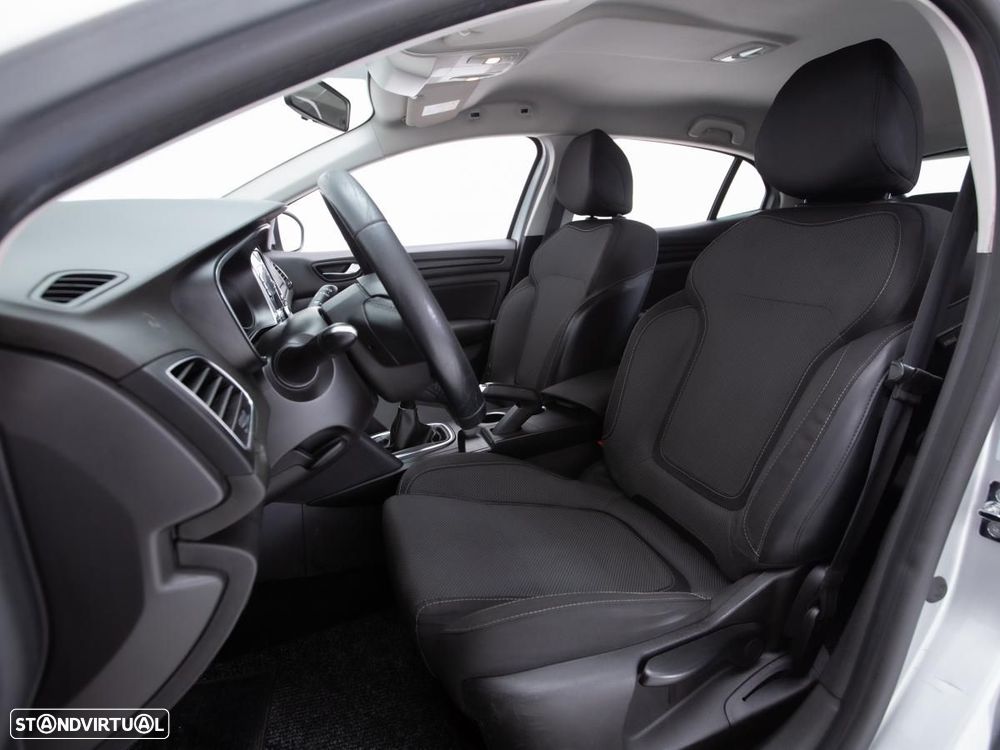Renault Mégane 1.5 Blue dCi Zen - 8