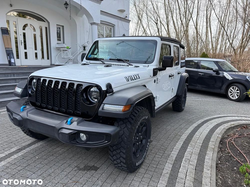 Jeep Wrangler - 8