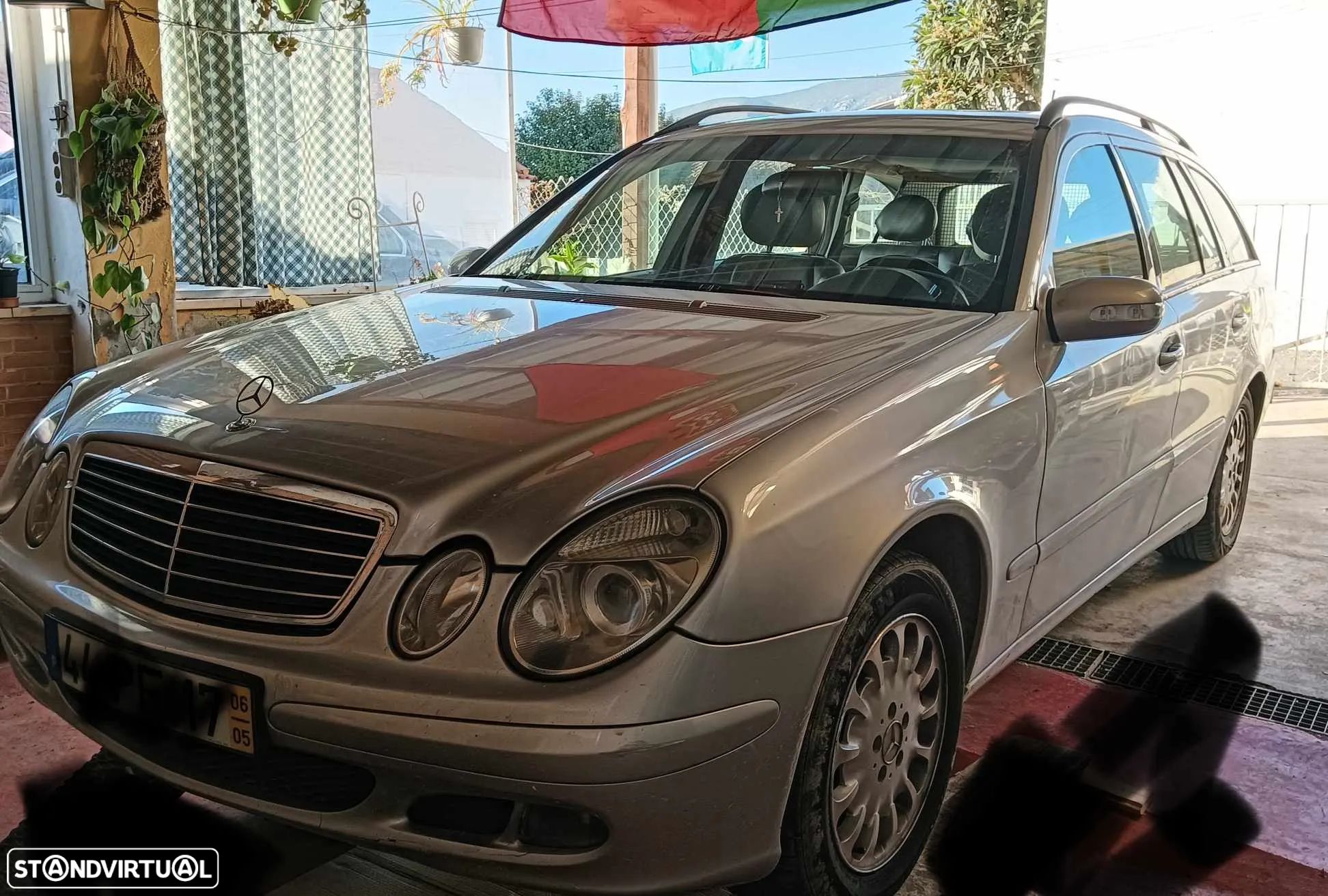 Mercedes-Benz E 220 CDi Classic Aut. - 1