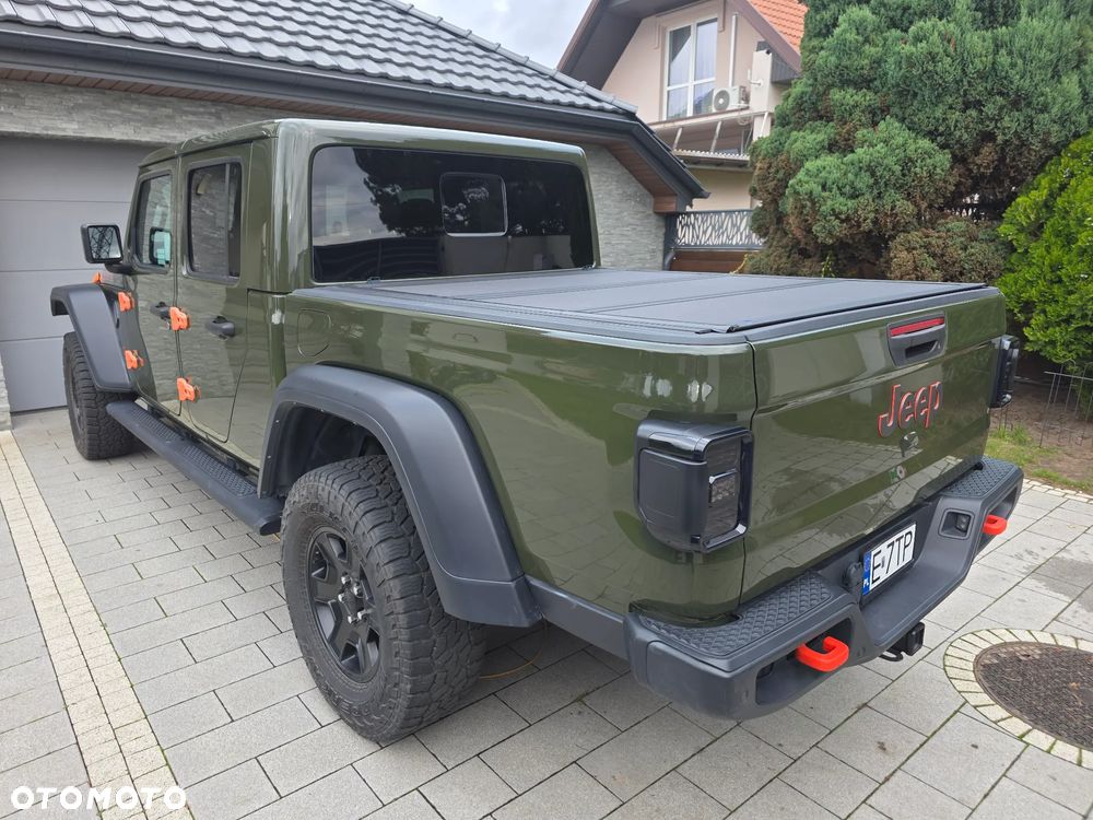Jeep Gladiator 2023 photo 3