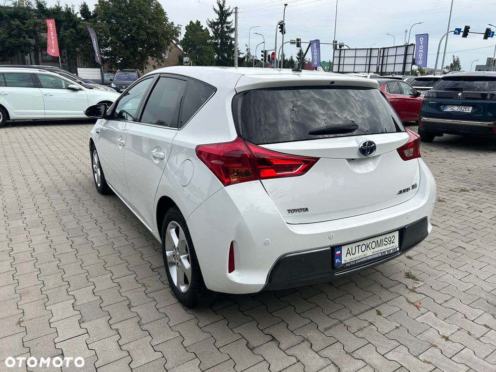 Toyota Auris - 9