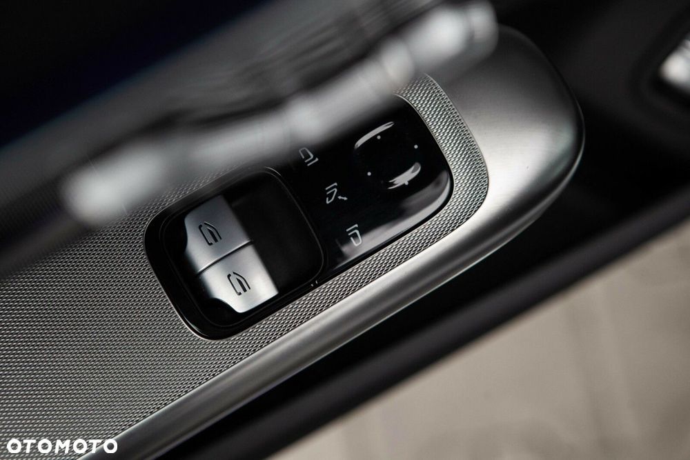 Mercedes-Benz CLE - 18