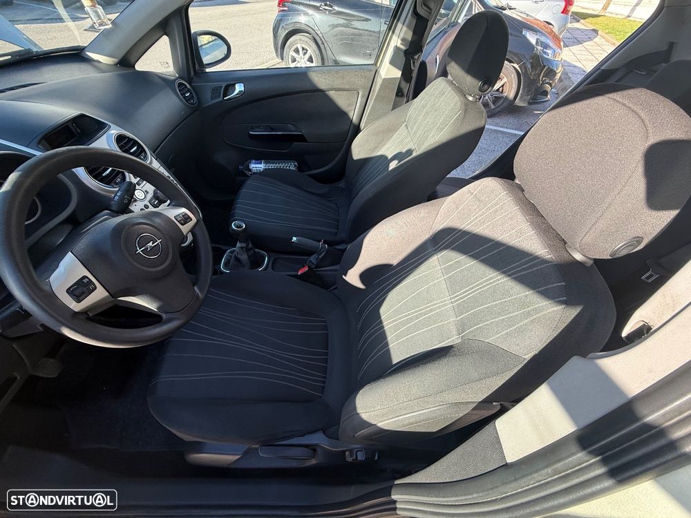 Opel Corsa 1.2 Enjoy - 12