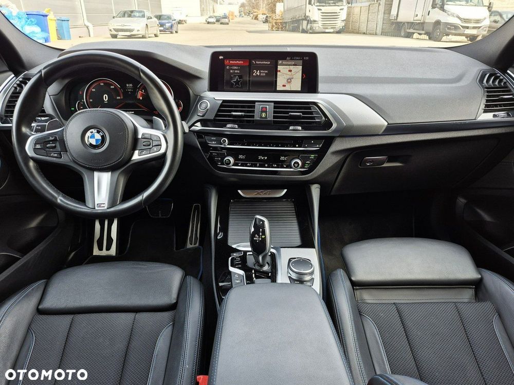 BMW X4 - 31