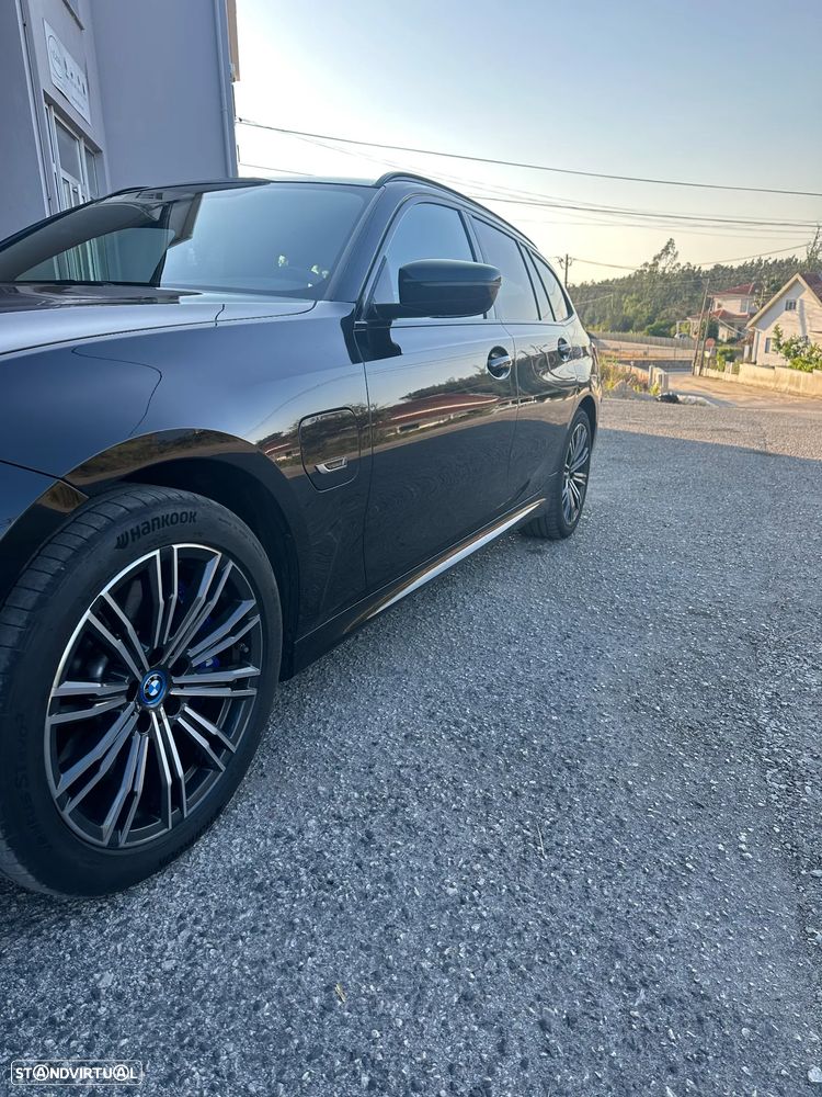 BMW 330 e Pack Desportivo M Auto - 6