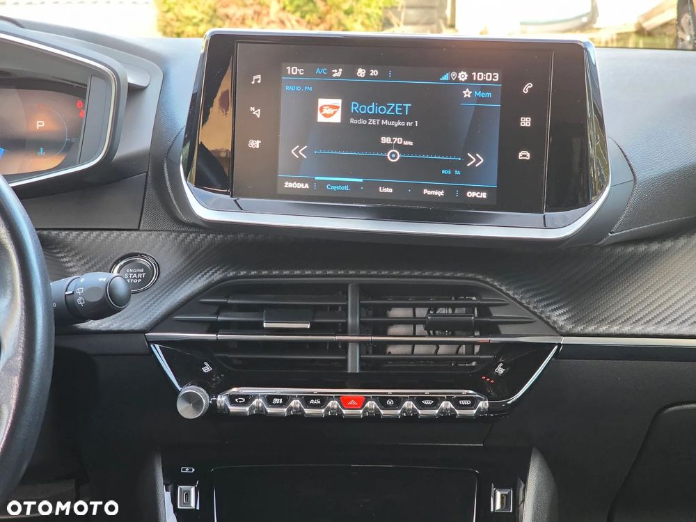 Peugeot 2008 1.2 PureTech Allure S&S EAT8 - 36