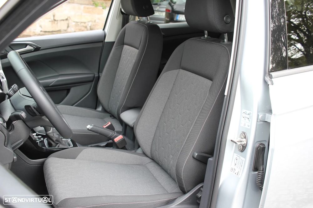 VW T-Cross 1.0 TSI Life DSG - 12