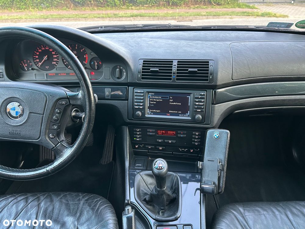 BMW Seria 5 - 27