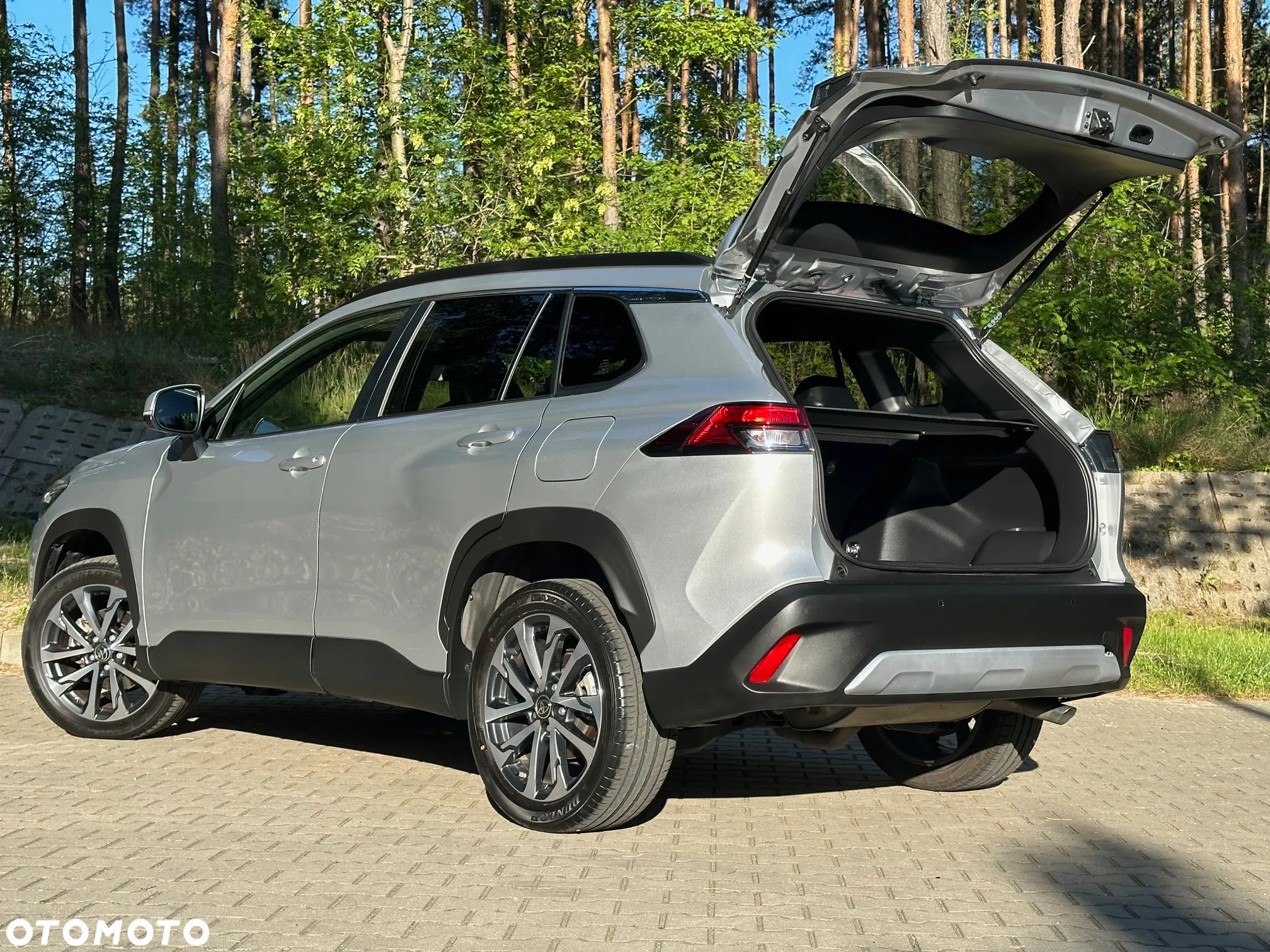 Toyota Corolla Cross ver-2-0-hybrid-executive-awd - 14