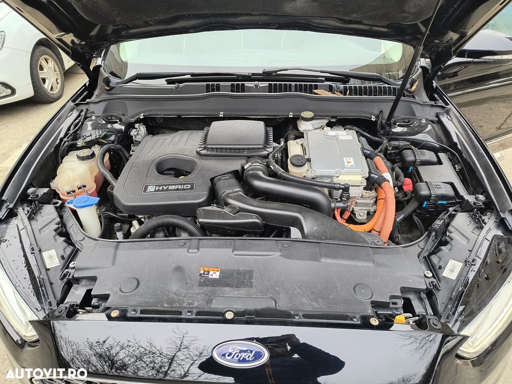 Ford Mondeo 2.0 EcoBoost Titanium - 19