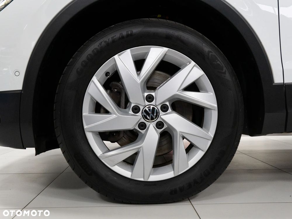 Volkswagen Tiguan 2.0 TSI 4Mot Elegance DSG - 9