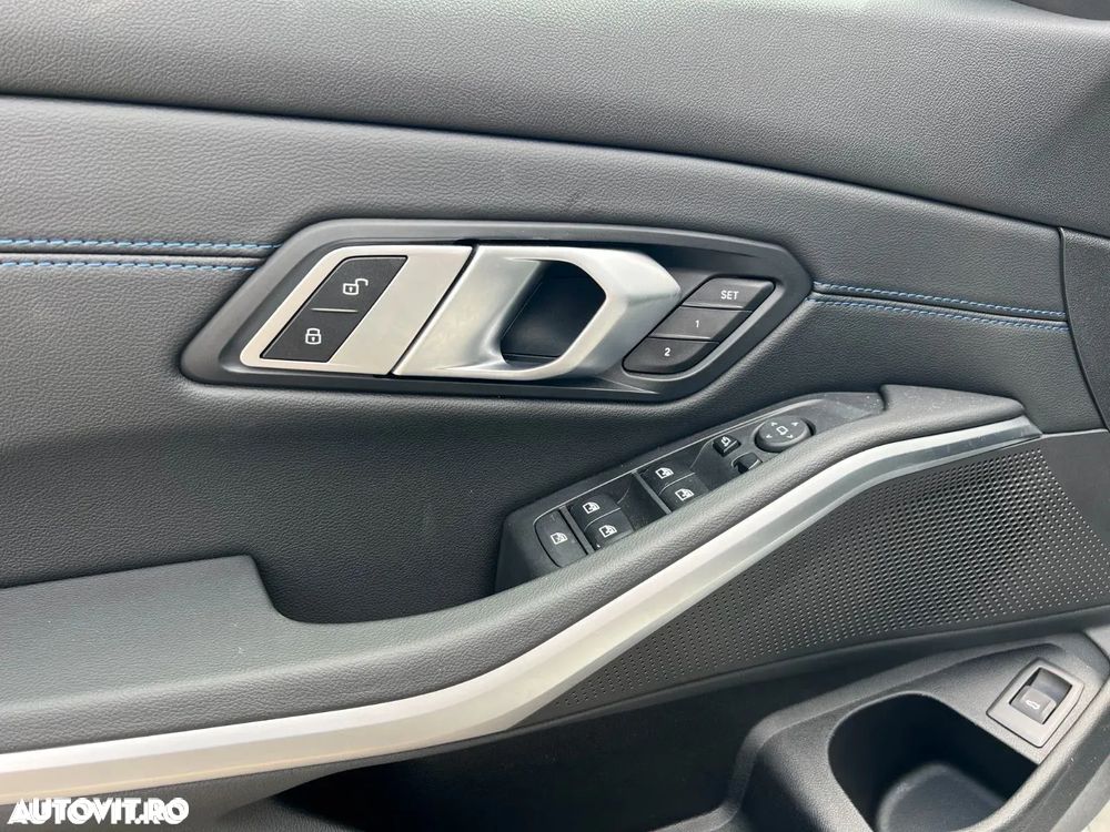 BMW Seria 3 320i Aut. Edition M Sport Shadow - 16